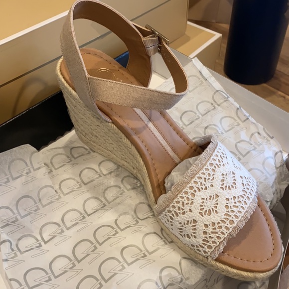 new directions Shoes - Women’s New Direction Wedges